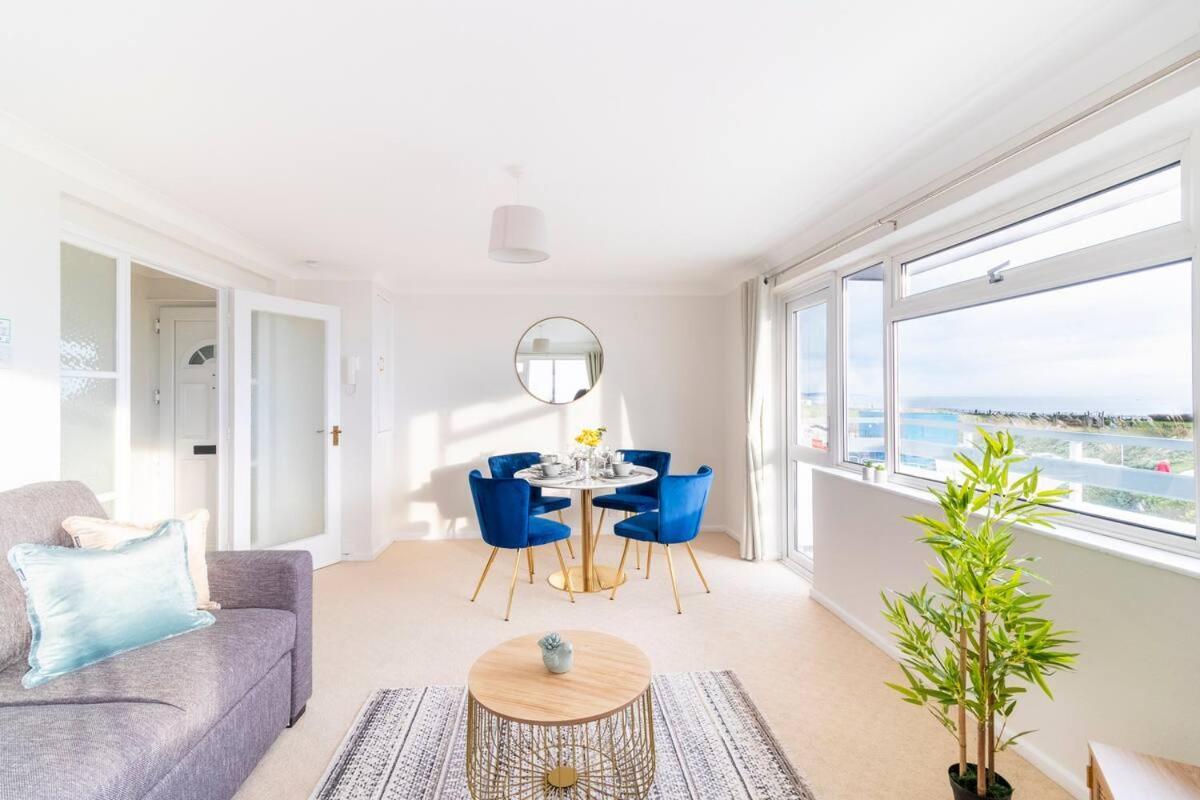 Incredible Sea View 2 Bedroom Beach Apartment Bournemouth Exterior photo