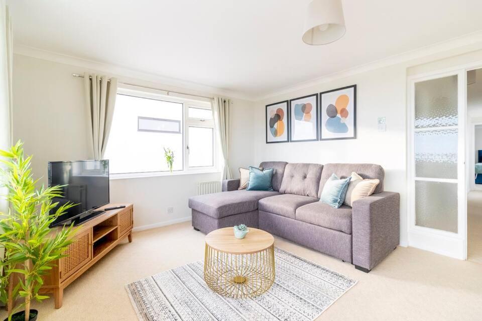 Incredible Sea View 2 Bedroom Beach Apartment Bournemouth Exterior photo
