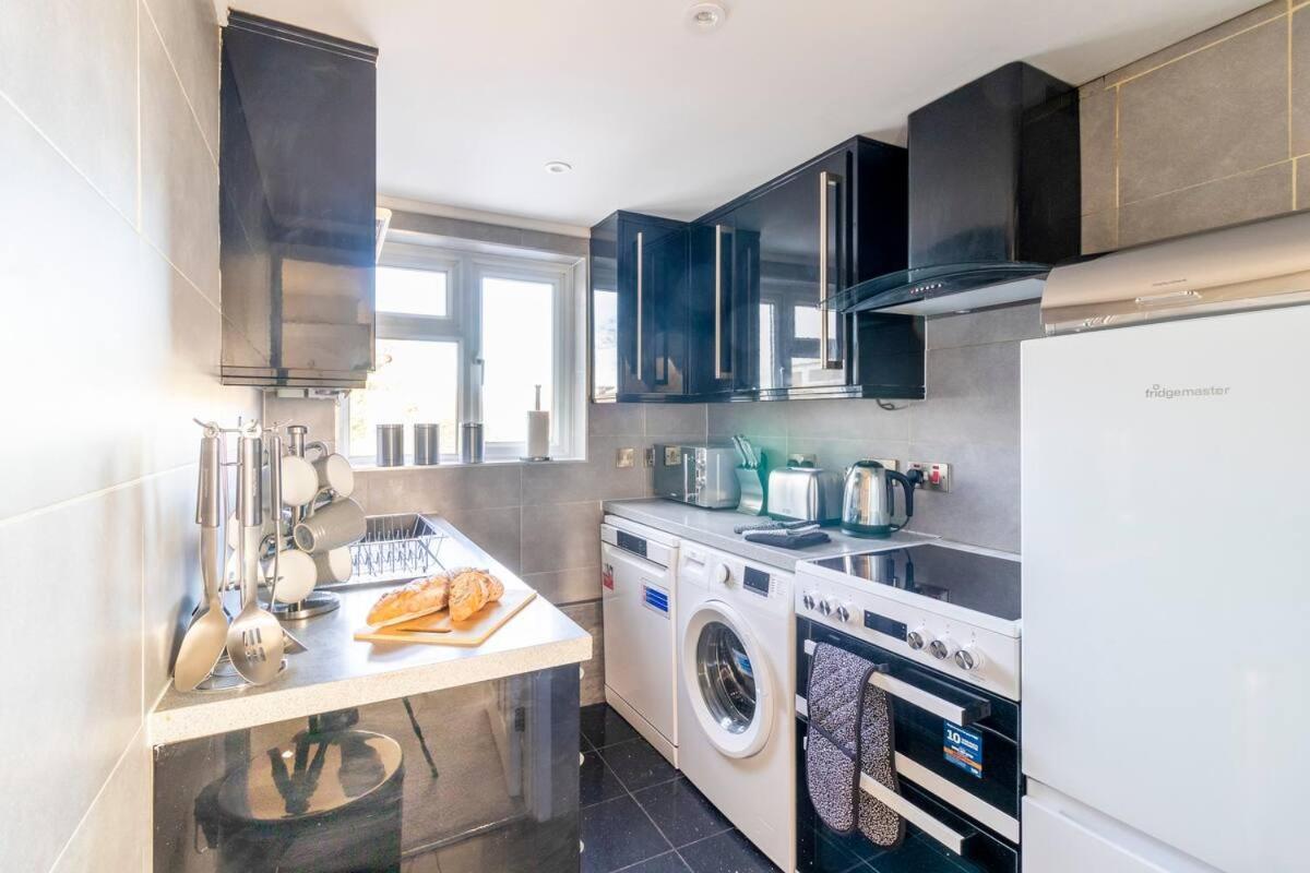 Incredible Sea View 2 Bedroom Beach Apartment Bournemouth Exterior photo